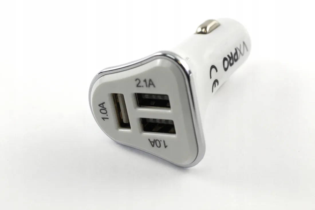 szybka-ladowarka-samochodowa-elta-vxpro-3x-usb-stan-nowy