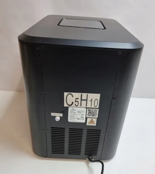 klarstein-eiszeit-crush-kostkarka-do-lodu-moc-150-w
