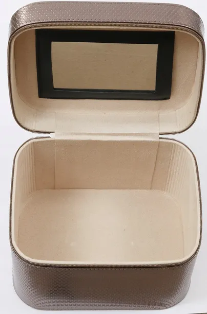 kuferek-inter-vion-niebieski-waga-z-opakowaniem-0-81-kg