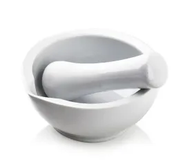 mozdzierz-kuchenny-bialy-porcelana