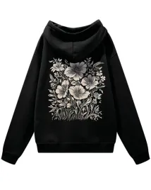 bluza-oversize-z-kapturem-motyw-kwiatow-natura-i-elegancja-czarny-xl
