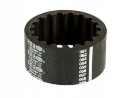 volvo-v70-xc70-tuleja-sprzegla-alternatora-30-32-30750111
