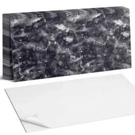 zestaw-kafelkow-pcv-marmurowy-motyw-z-delikatnymi-zylkami-10-x-40x20-cm