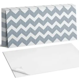 komplet-kafelkow-winylowych-pcv-zygzakowy-design-w-paski-10-x-40x20-cm