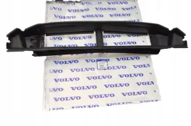 volvo-xc90-ii-wlot-srodek-kierownica-powietrza-oe
