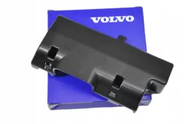 volvo-v70-xc70-xc60-pokrywa-puszki-bezpieczniki-oe