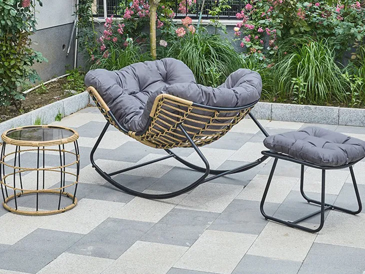 nowoczesny-fotel-bujany-skandynawski-kokon-szary-z-podnozkiem-stan-nowy