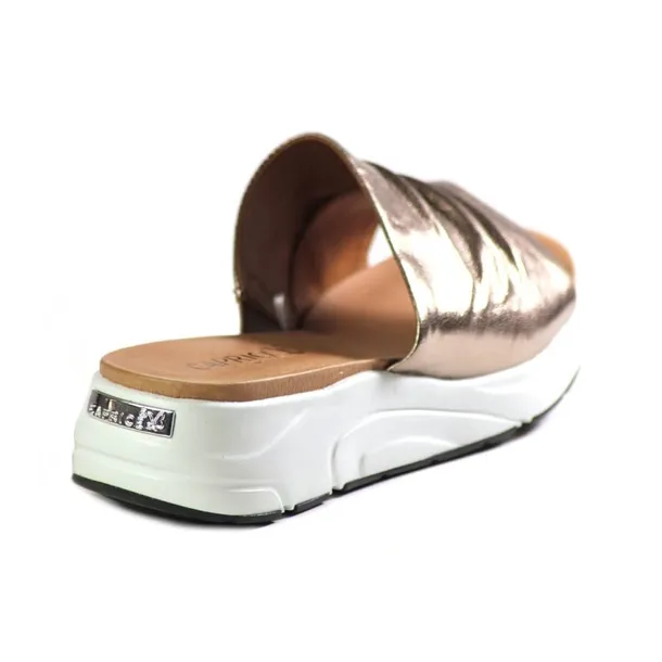 92720326-marka-caprice