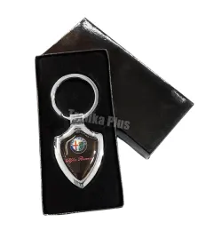 extra-brelok-samochodowy-alfa-romeo-metal-w-pudelku-na-prezent