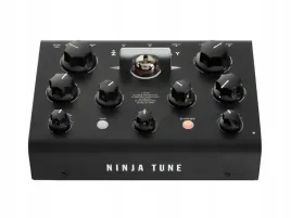 erica-synths-zen-delay-efekt-opoznienia-stereo-tap-tempo-midi-5-trybow