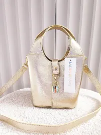 laura-biaggi-torebka-mini-shopperka-skorzana-zlota