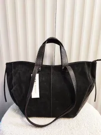 laura-biaggi-torba-shopper-zamszowa-czekoladowa