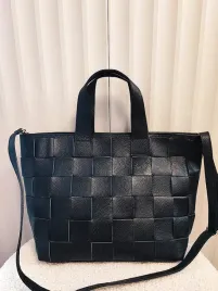 massimo-contti-torebka-shopper-skorzana-czarna-plecionka