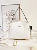 massimo-contti-torebka-kuferek-biala-zip