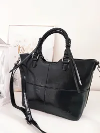 ines-delaure-torba-shopper-czarna-z-przeszyciami