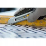 noz-interlock-18mm-5-ostrzy-carbide-waga-z-opakowaniem-1-kg-maksymalna-temperatura-pracy-1-c