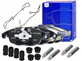 ate-klocki-hamulcowe-przod-prowadnice-gumki-citroen-berlingo-c4-ii-08-