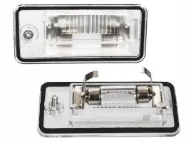 lampki-tablicy-rejestracyjnej-rejestracji-do-audi-a3-8p-a4-b6-b7-a6-c6-q7