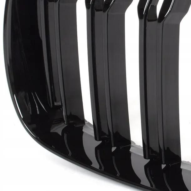 atrapa-nerki-grill-czarny-polysk-do-bmw-1-e81-e82-e87-e88-przed-liftingiem-jakosc-czesci-zgodnie-z-gvo-z-zamiennik