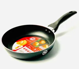 patelnia-do-jajek-i-plackow-mg-home-non-stick-okragla-18-cm
