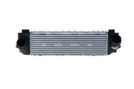 chlodnica-intercooler-nrf-30524-chlodnica-powietrza-doladowujacego