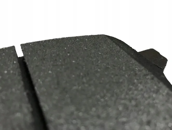 tarcze-hamulcowe-klocki-tyl-a3-seat-altea-toledo-leon-vw-golf-5-6-octavia-2-stan-nowy-producent-czesci-brp