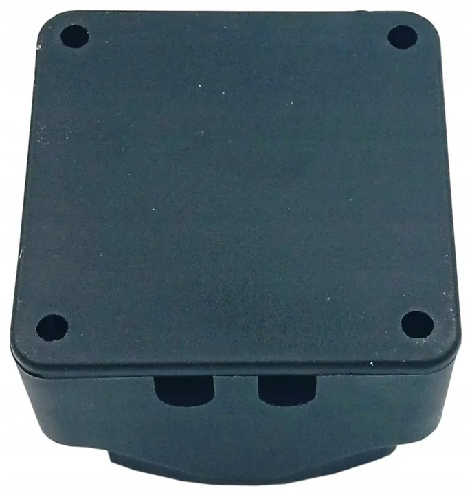 separator-akumulatorow-do-kamperow-12v-140a