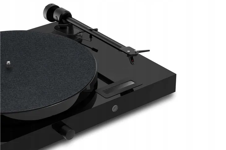 gramofon-pro-ject-jukebox-e1-om5e-czarny-marka-pro-ject