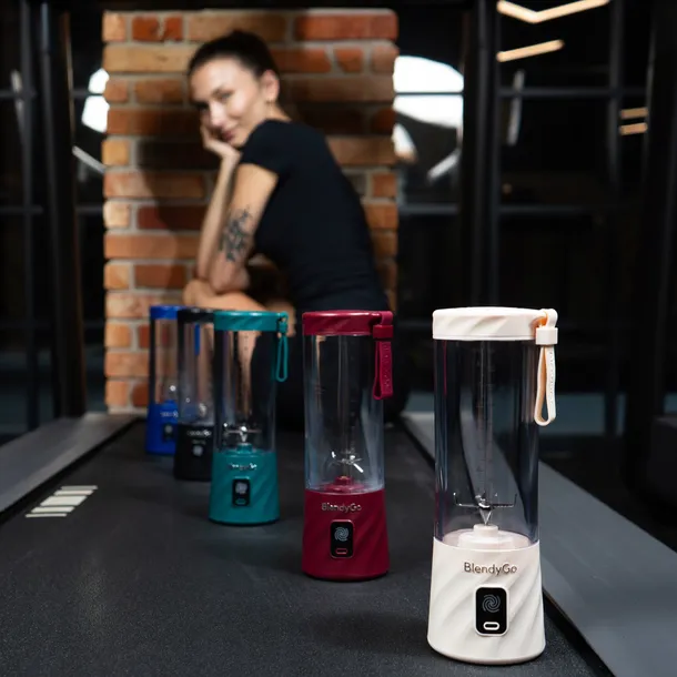 blender-blendygo-3-550-ml-granatowy-pojemnosc-kielicha-0-55-l