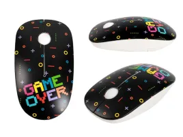 mysz-bezprzewodowa-i-total-motyw-gejmingowy