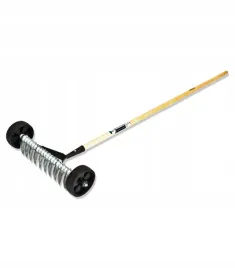 areator-wertykulator-do-trawy-na-kolkach-trzon-lakierowany-170cm