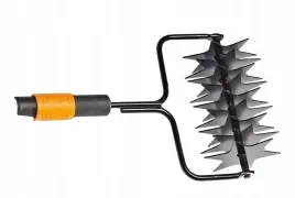 fiskars-aerator-obrotowy-spulchniacz-quikfit