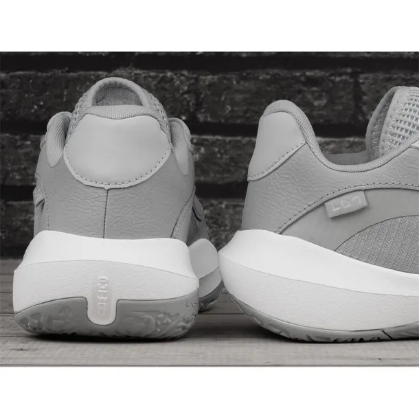 lockdown-7-marka-under-armour
