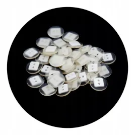 guzik-15mm-dwie-dziurki-10szt-bialy