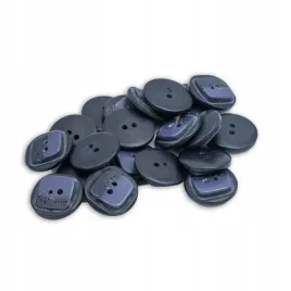 guzik-21x21mm-dwie-dziurki-10szt-c-fiolet