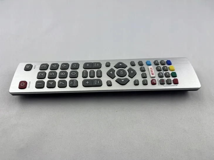 pilot-do-tv-sharp-rmc0115-shw-rmc-0115-waga-z-opakowaniem-0-3-kg-kod-producenta-shw-rmc-0120n