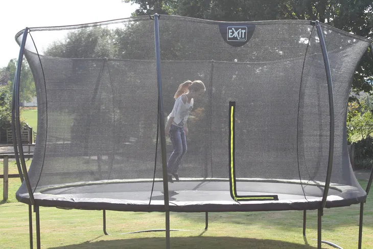 trampolina-exit-silhouette-z-siatka-liczba-nozek-3