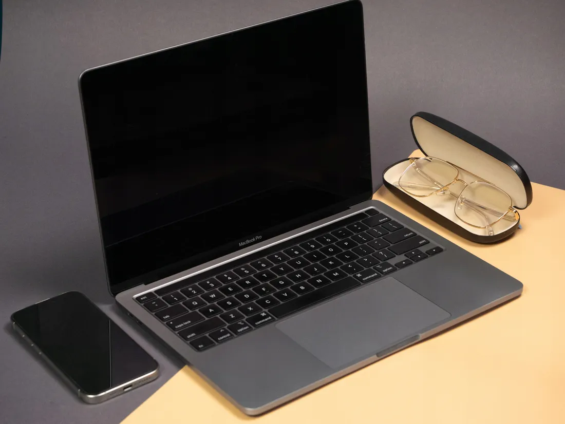 Laptop Apple MacBook Pro 13 2020 rok i5 4x3.80GHz