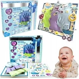 zestaw-prezentowy-odcisk-dloni-lub-stopki-dla-chlopca-pierwsza-pamiatka