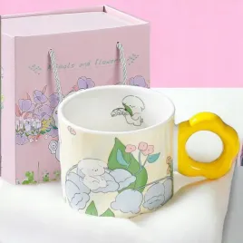 kwiatowy-kubek-z-lyzeczka-280-ml-pudelko-na-prezent-kb01zo