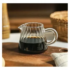 mleczarka-pojemnik-z-falowanymi-sciankami-ryflowana-150ml-1szt-szk98