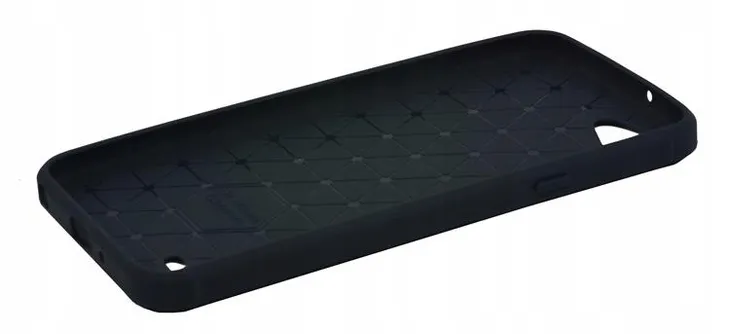 etui-carbon-case-lg-q6-granat-typ-inny