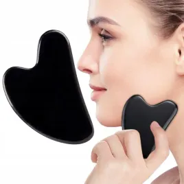 naturalny-kamien-gua-sha-idealny-masazer-do-twarzy-skory