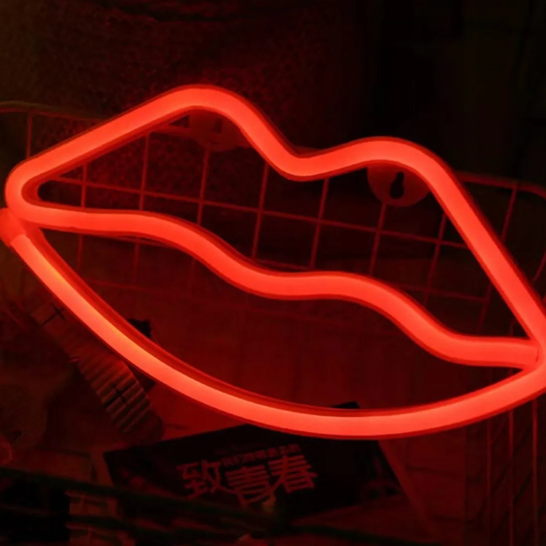 neon-led-heckermann-wiszacy-usta