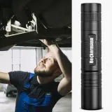 latarka-led-heckermann-w69-waga-z-opakowaniem-2-kg