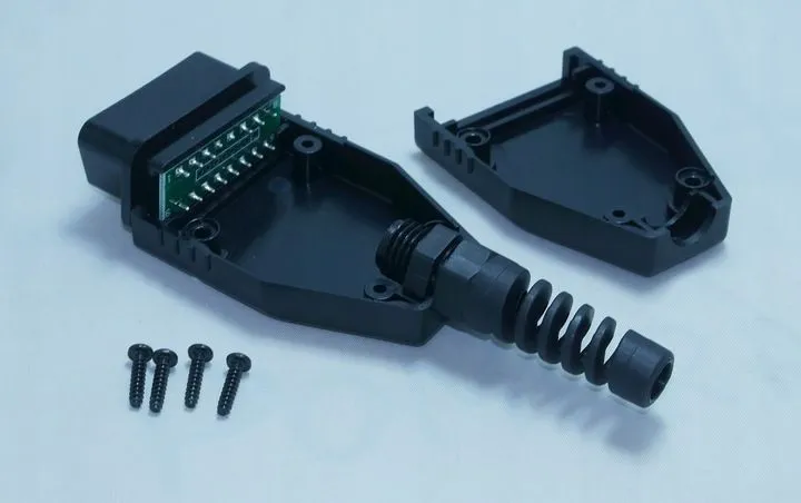 wtyk-obd-ii-na-kabel