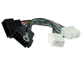 zlacze-mazda-radio-iso-0378