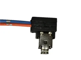 gniazdo-zarowki-h1-z-przewodami-12v-i-masa