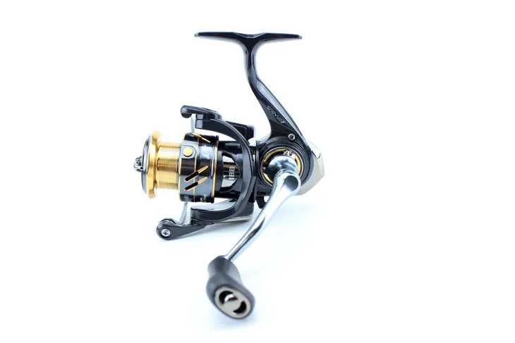 kolowrotek-mistrall-brabus-spin-fd-2000-7-1bb-stan-nowy