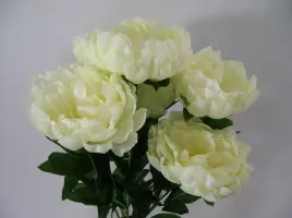 kremowa-piwonia-sztuczny-bukiet-piwoni